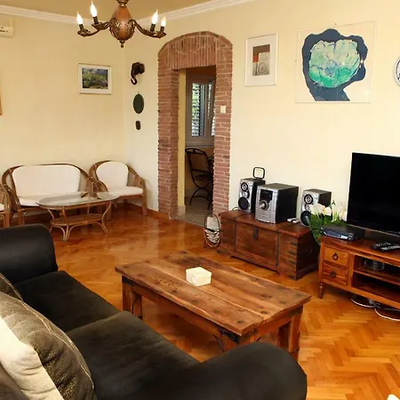 Apartment Centre Of Cej *